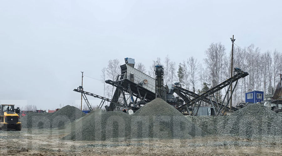 Добыча базальта недалеко от посёлка Зюзельский