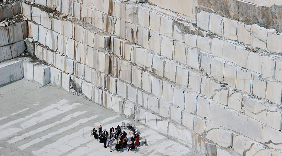 В Полевском на арт-фестиваль «Мраморная музыка» пригласили камерный оркестр
