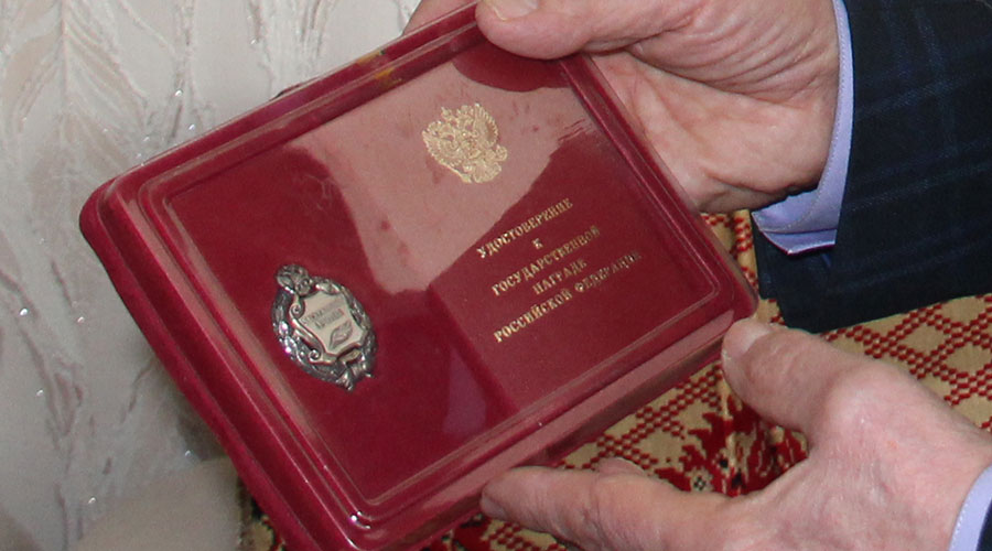 Звание «Заслуженный учитель России» – главная на сегодняшний день награда Михаила Дрягина.