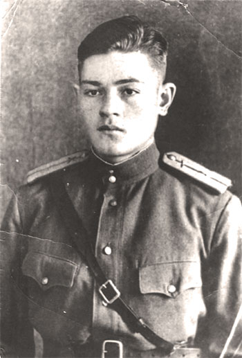 Василий  Нестеров после окончания учёбы в Камышловском военном  училище