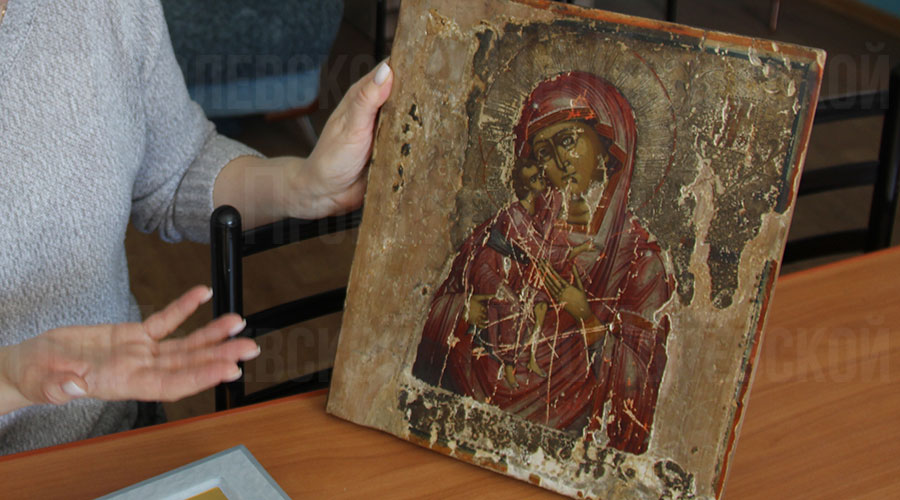 Матушка Александра Заболотнова рассказала о своей профессии иконописца-реставратора, творчестве, духовном пути
