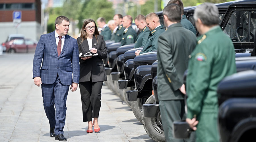 Новые внедорожники закуплены для патрулирования лесов на Среднем Урале