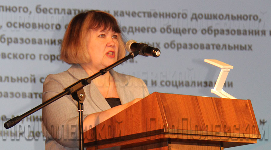 Начальник Управления образованием Полевского округа Марина Чеснокова