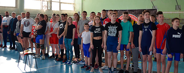 IV городской турнир по пауэрлифтингу и силовым видам спорта прошёл  в Полевском 24 марта.