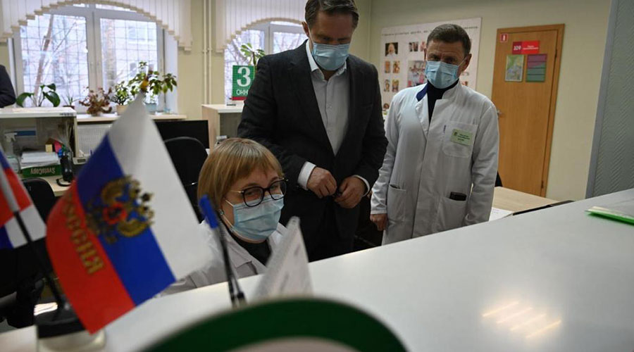 Министр здравоохранения РФ Михаил Мурашко оценил потенциал развития медицинской промышленности в Свердловской области